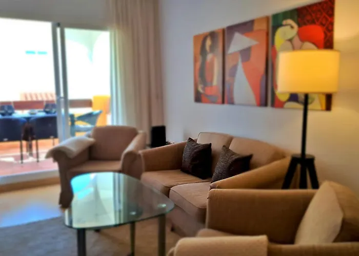 Baviera Golf * Vélez